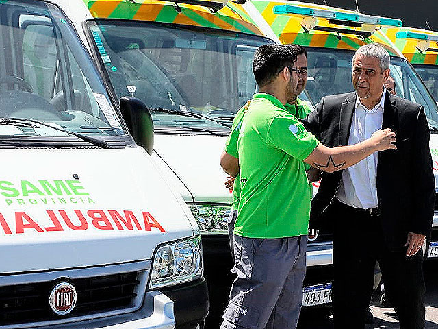 Ferraresi recibió ambulancias del SAME