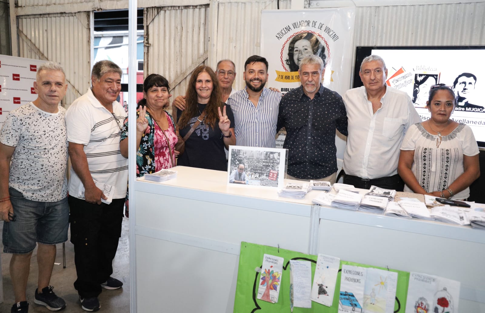 Ferraresi visitó la mega exposición «Más Memoria, Más Democracia» en el Parque La Estación