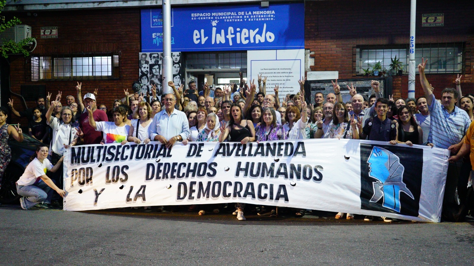 La comunidad de Avellaneda realiza mesas multisectoriales contra el DNU de Milei