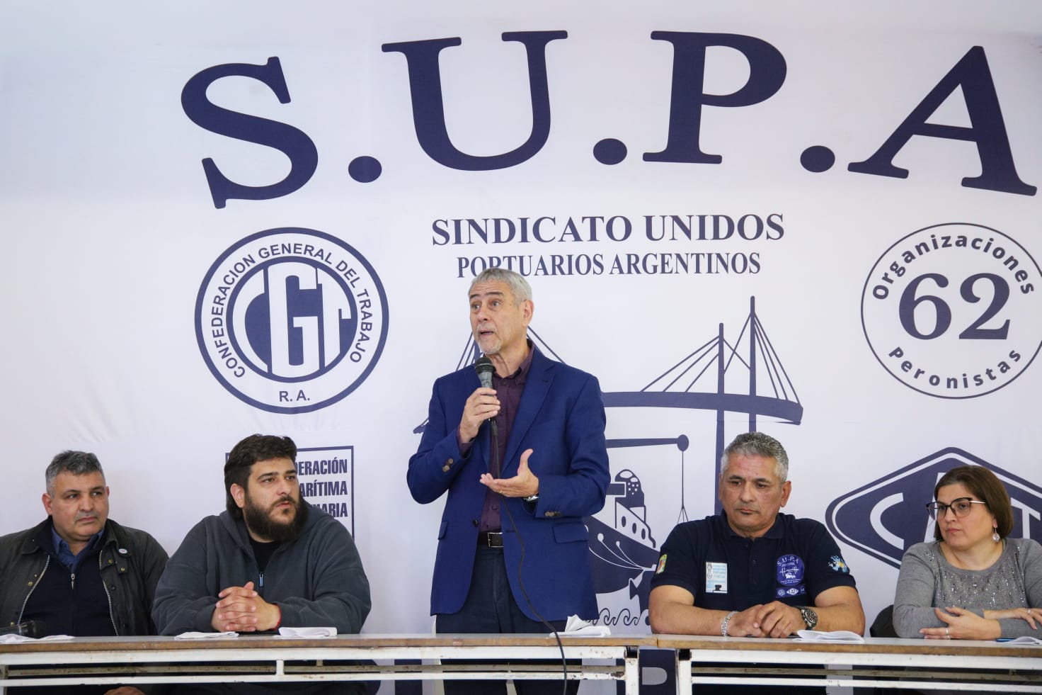 “La mirada de los trabajadores es clave para reconstruir una Argentina con desarrollo y para el pueblo”